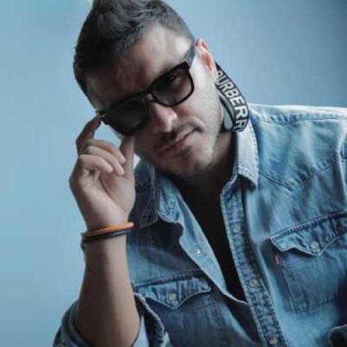 آرمین زارعی من خیلی منتظرتم بگو کجایی الان تو