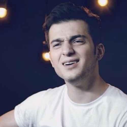 علی نواب دو دلم