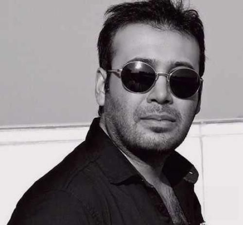 محسن چاوشی اومدم مثل یه ببر کینه توز حقمو بگیرمو شبانه روز