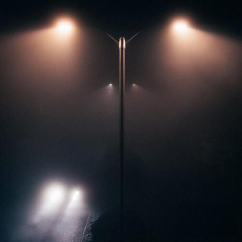 من احساسات رو به حداقل میرسونم