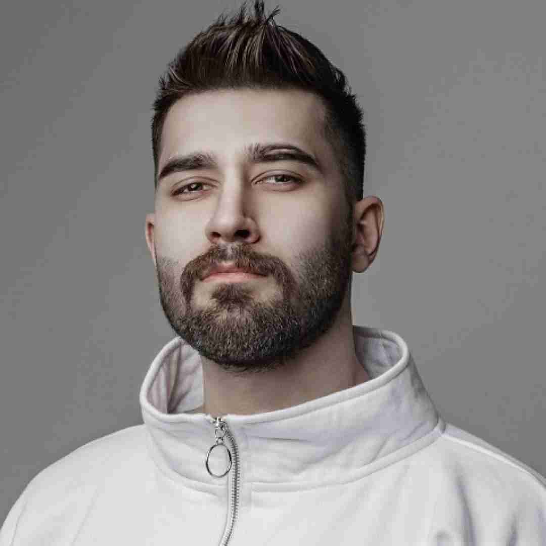 علی یاسینی قهرمان