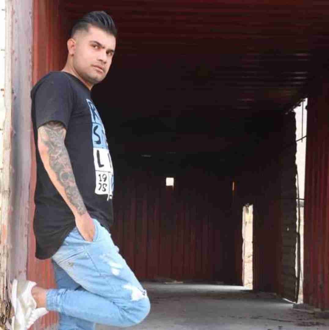 فرهاد جهانگیری بی تو من بیمارم احساس خفگی کم