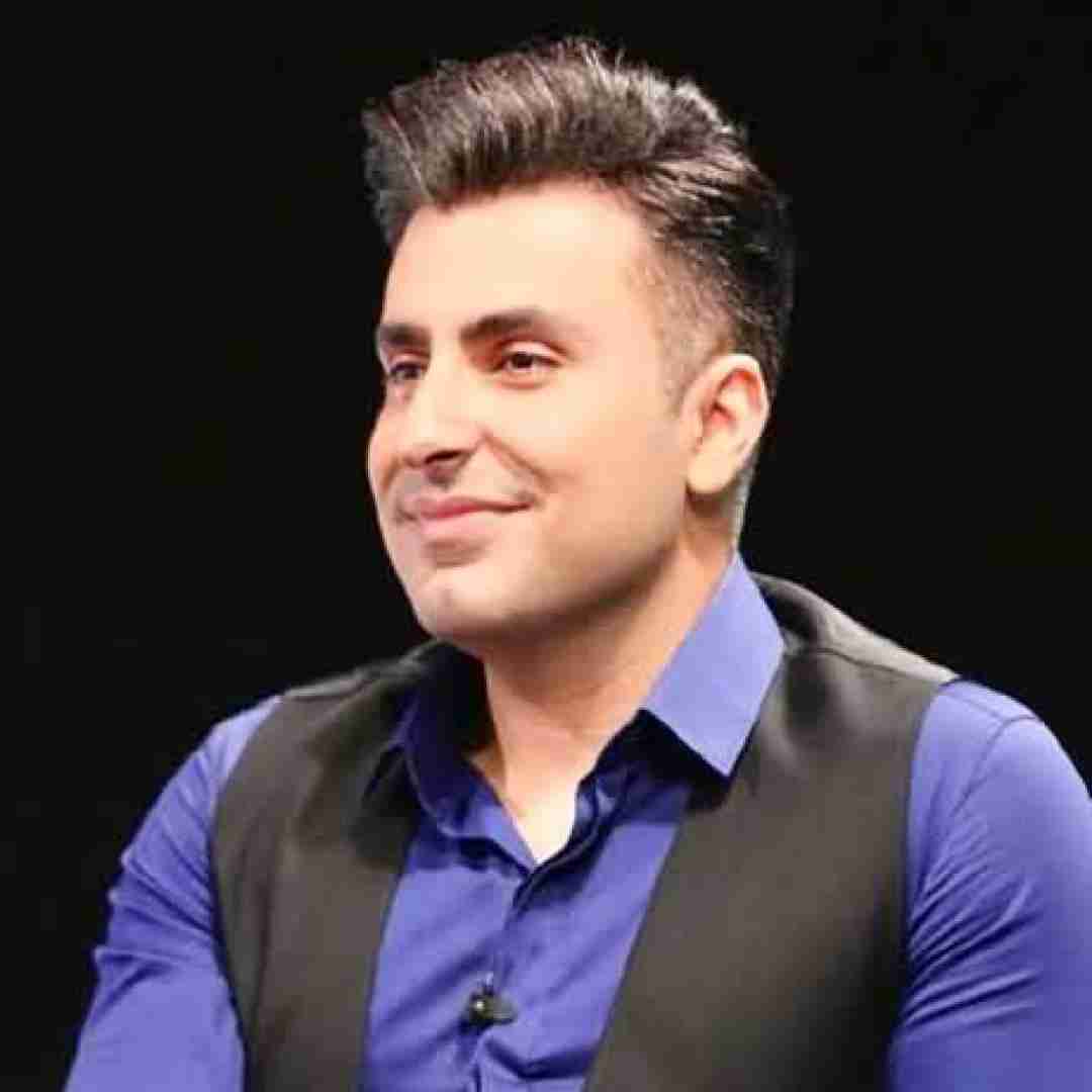 علیرضا طلیسچی پا قدم