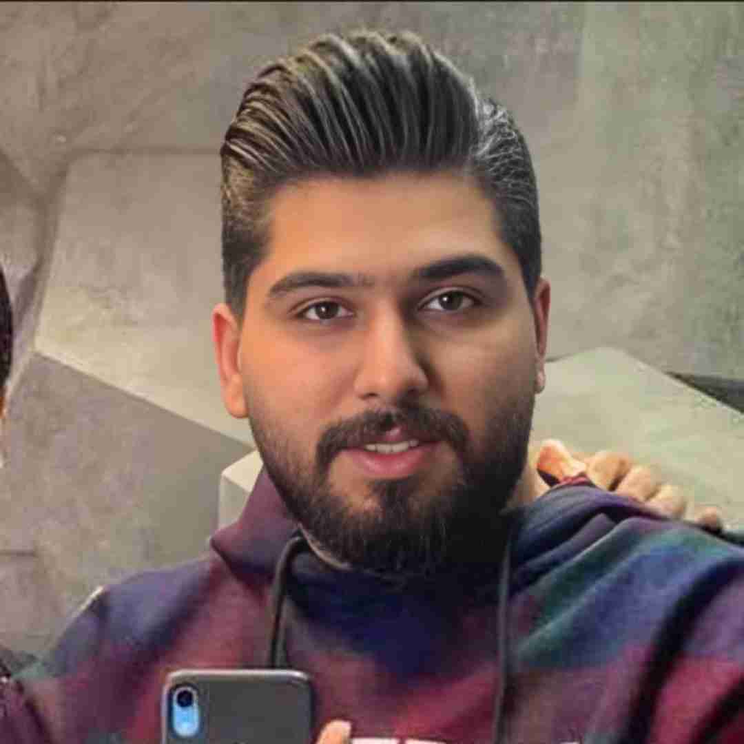 مجید احمدی نره پلنگ تفنگ دره می دوش