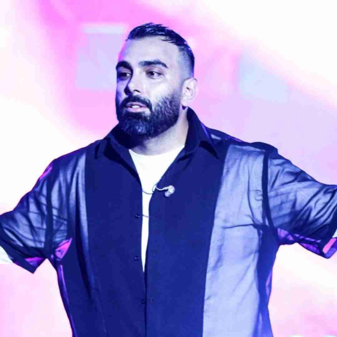 مسعود صادقلو یهو وا شد چشم دیدمت آخ آخ پسندیدمت