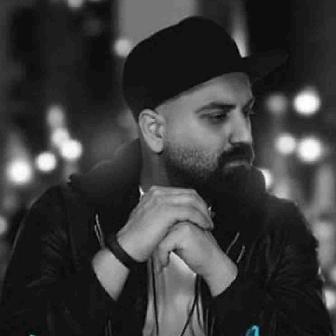 احمد صفایی از عطرت شدم مستت روانم از دست رفته