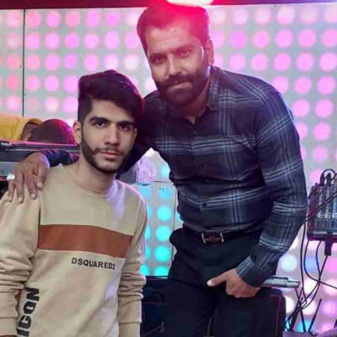 علی اسدیان من ساده دلو با حرفات فریبم دادی