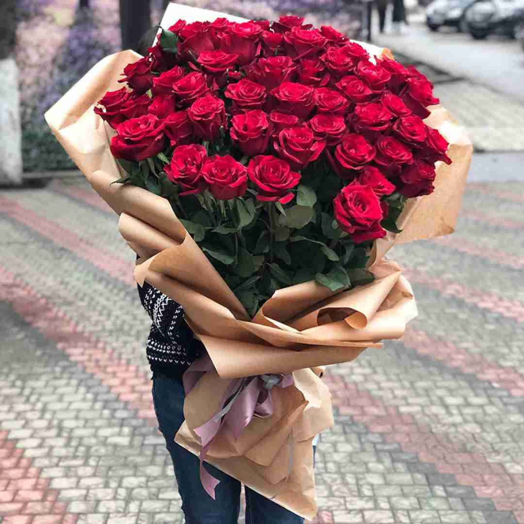  عشق که نیست که جنگه دل که نیست که سنگه