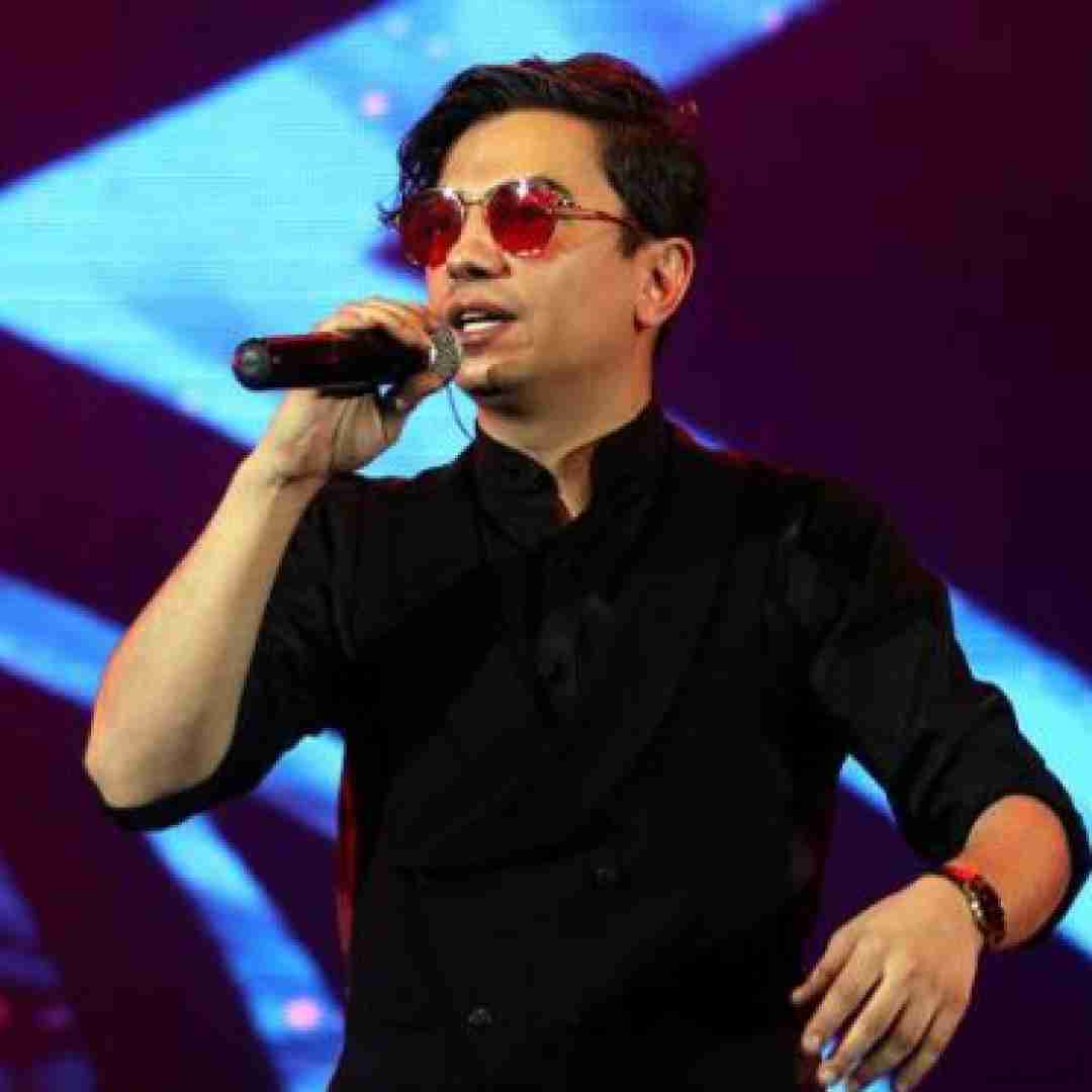 محسن ابراهیم زاده من مردم مگه