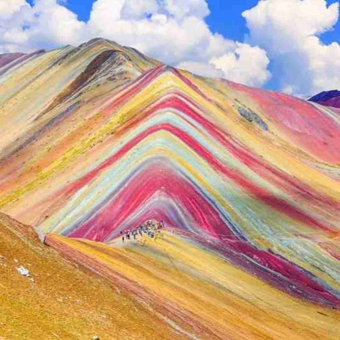 تو موهاتو هرجور کنی هر شکلی قشنگه