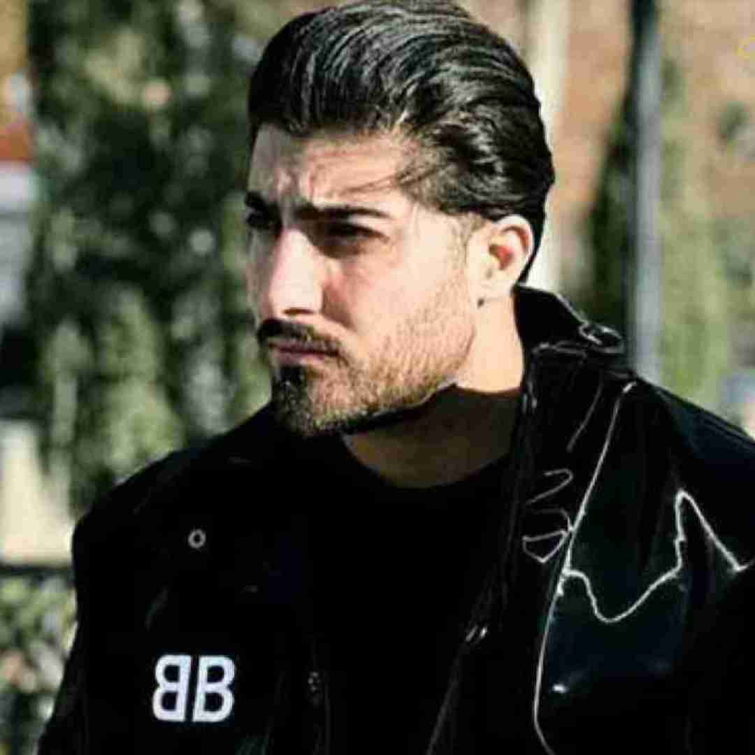 امیر لیام بهت دل بستم چون مثل تو ندیدم