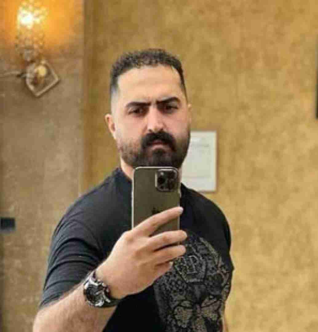 رضا کرد شیر نر