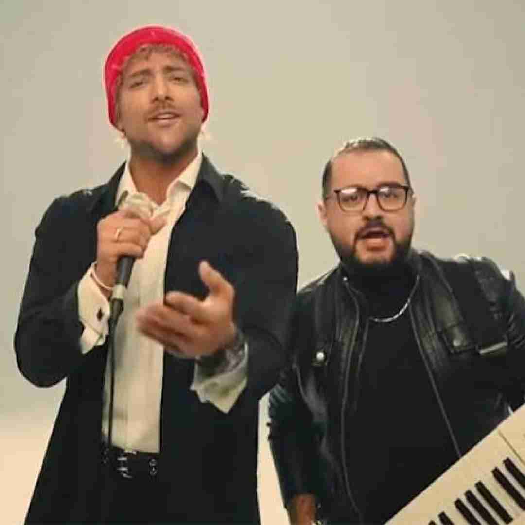 ماکان بند یادم رفت