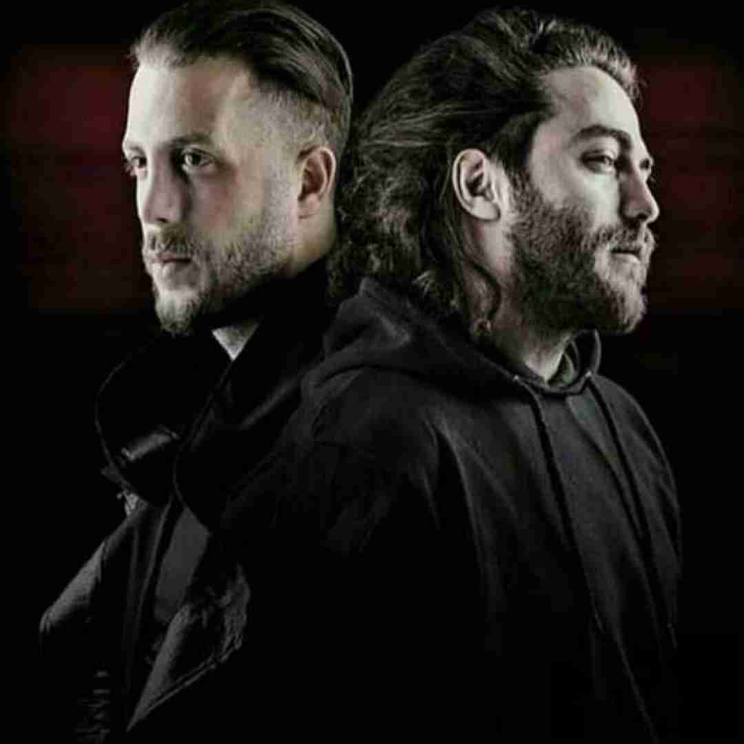 مسیح و آرش کنار تو عشق هست زندگی تو بهشت هست