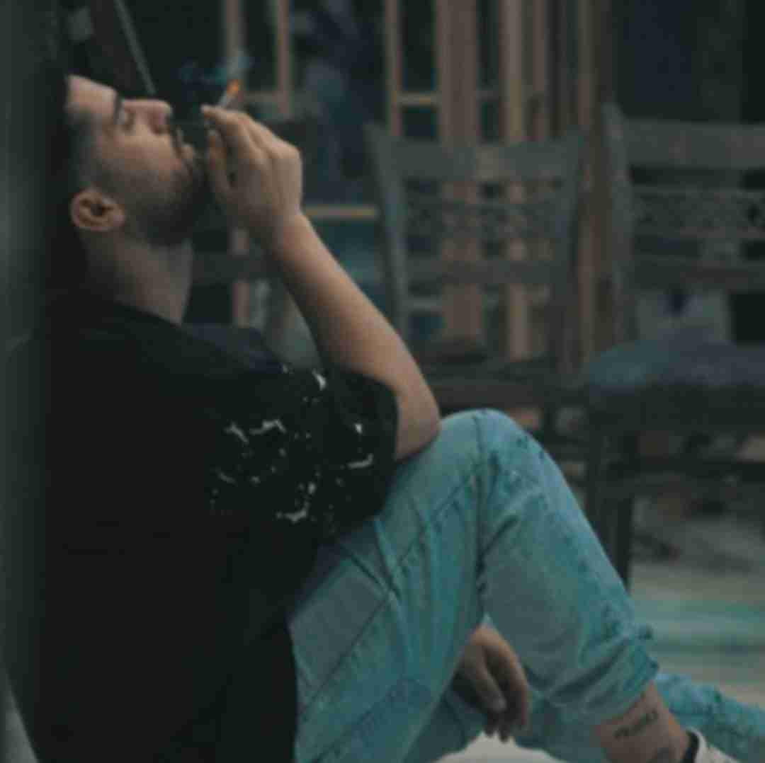 مشتاق دلوجیان غم عالم نیشیده قلبم زمستان تی