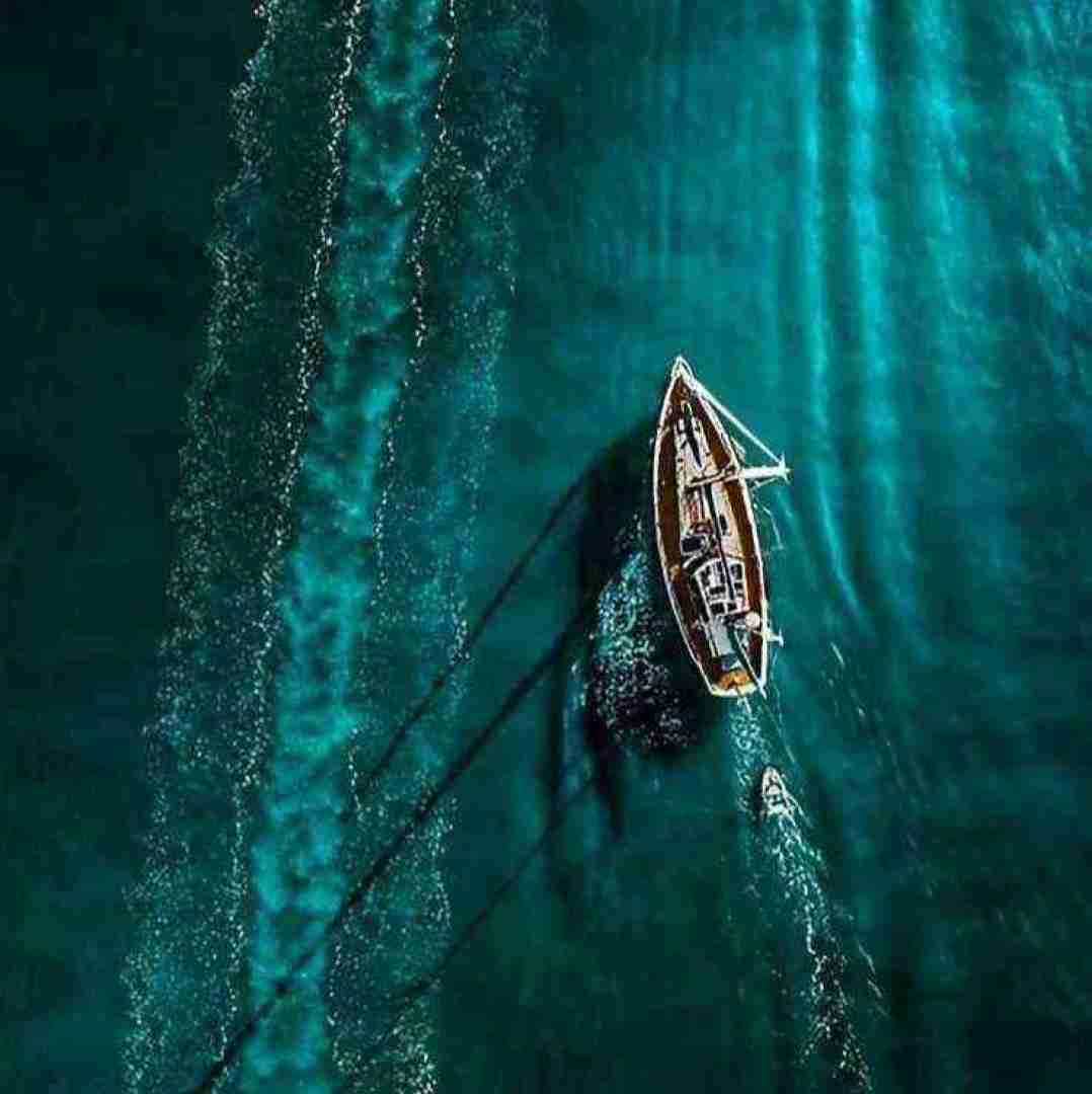  بزن قدش برو بعدش این آدم به آدم عادت نداره