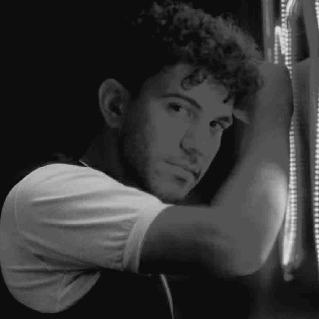 پیام عباسی بعد تو توبه کردم بالای دستمه سوزاندم