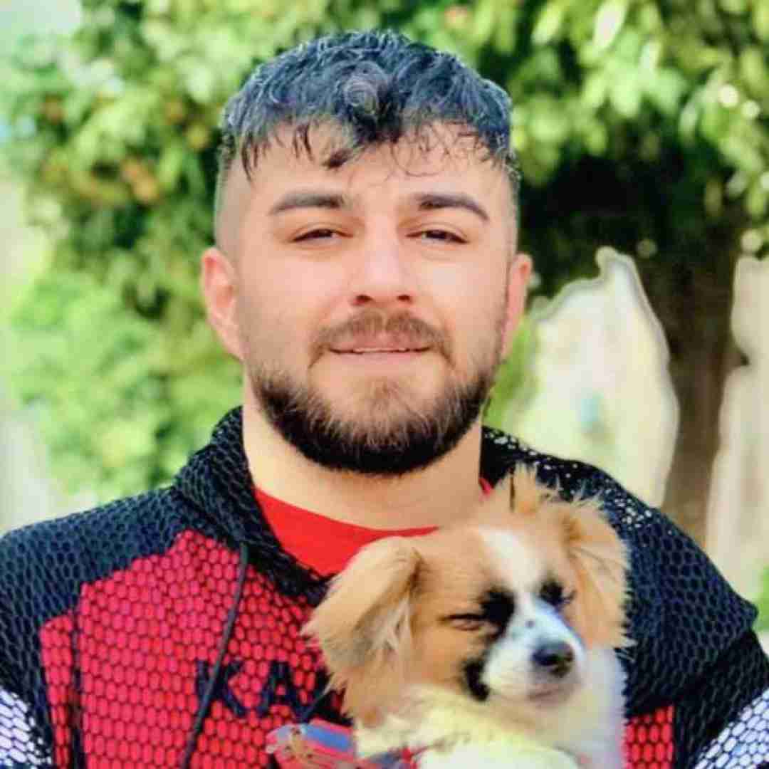 مهدی آبگون بالای محله امشو همه جا سوعه رفیق