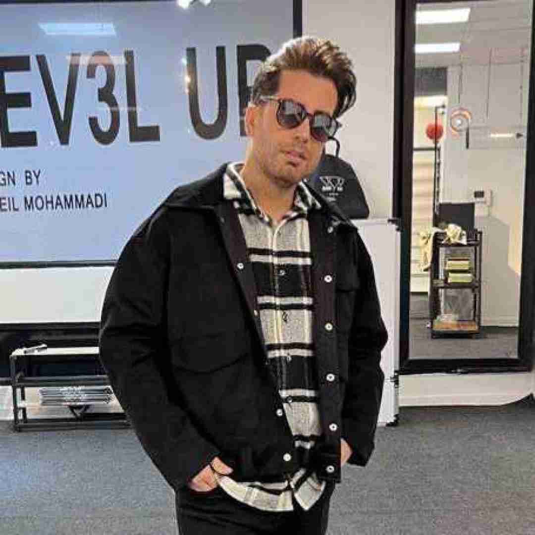 فرشاد آزادی درگیر عشق و نفرتم و ناو دو راهی