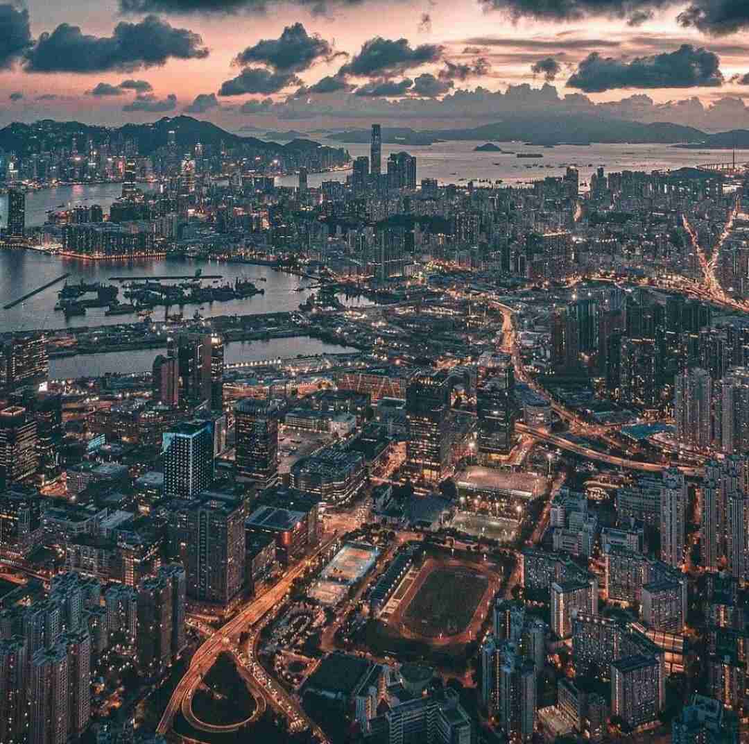  چرا صبح نمیشه یه چی توم مرده دیگه