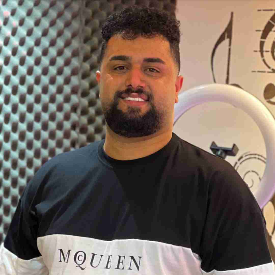 بهنام حسن زاده میکاپ خلیجی