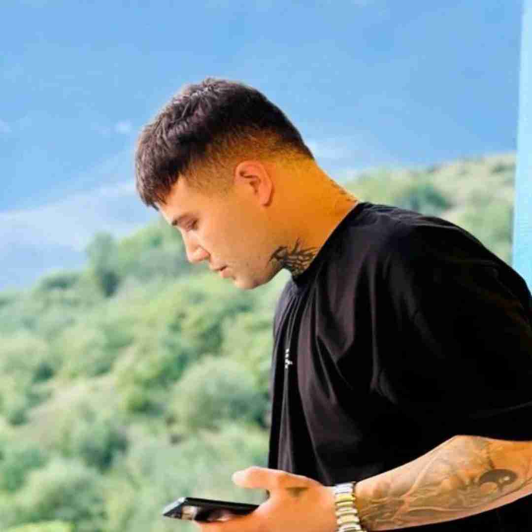 علی احمدیانی یه نگاهم کن ای دختر دله منه بردی تو