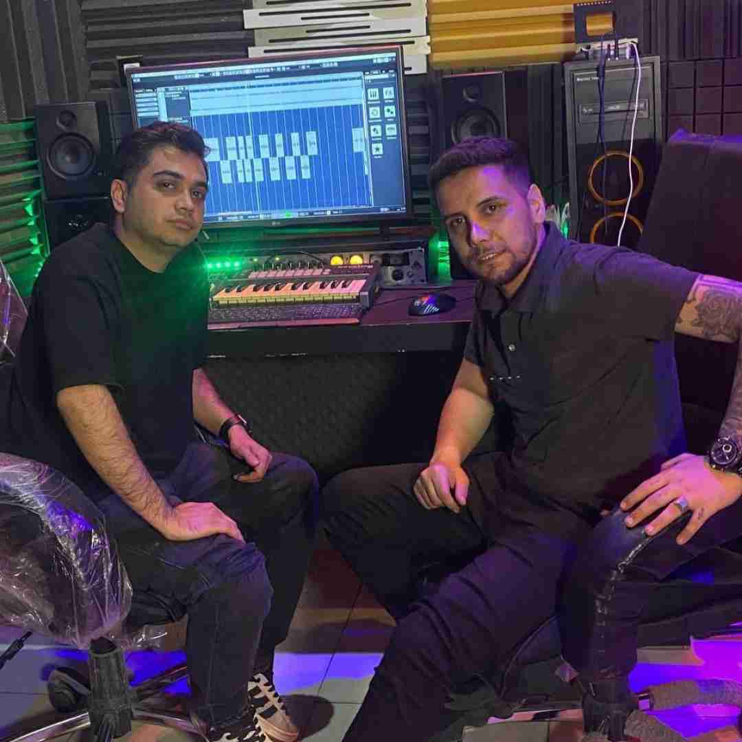 ارشاد فتبارک الله ذات بدت بانوی من