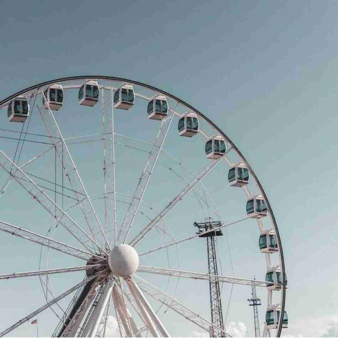  ستاره ها دور تو میگردن آخه تو ماهی هوش مصنوعی