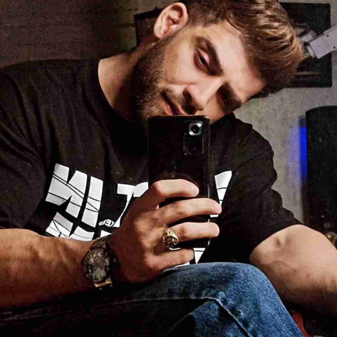 محمد محرمی شاید قسمت این بود که راهمون جدا شه