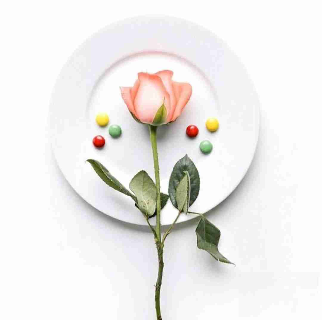  تنگه دلم واسه مهمونیا زخمه تنم بعد شیطونیا با صدای دختر