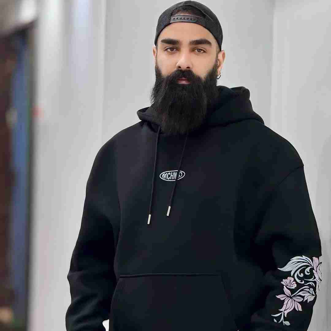 علی میر رنگو رومو ببین پریده کسی نمیشه باورش