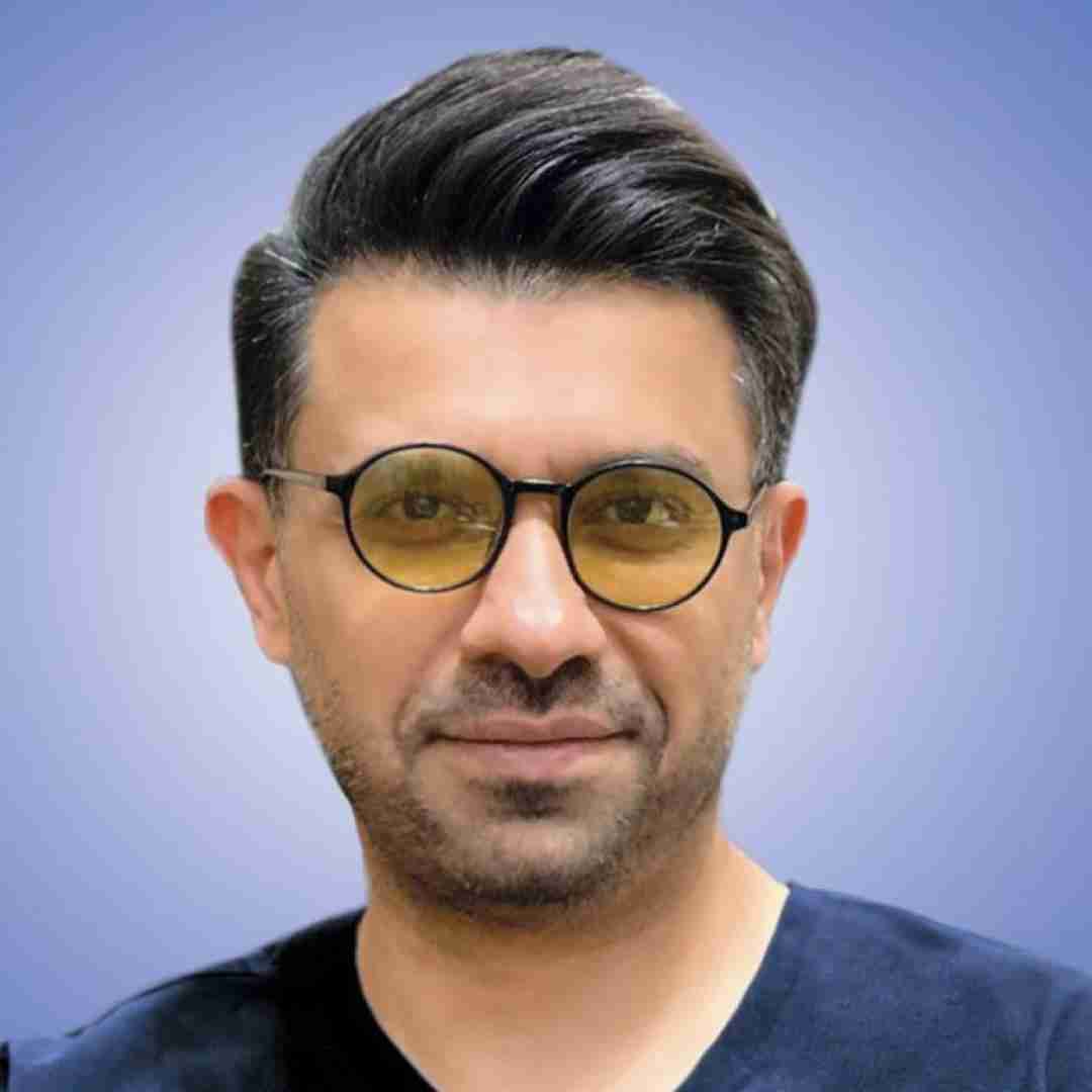 بابک افرا یکی میگه زن اینجور یکی میگه زن اونجور