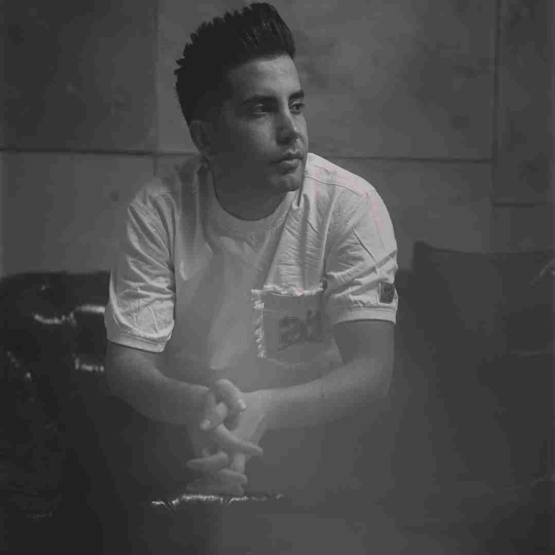 فرشاد آزادی بد نکو