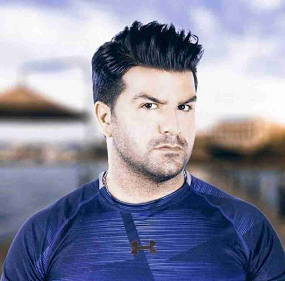 مجید خراطها بلاکم کرده میدانم یعنی من رو نمیشناسه