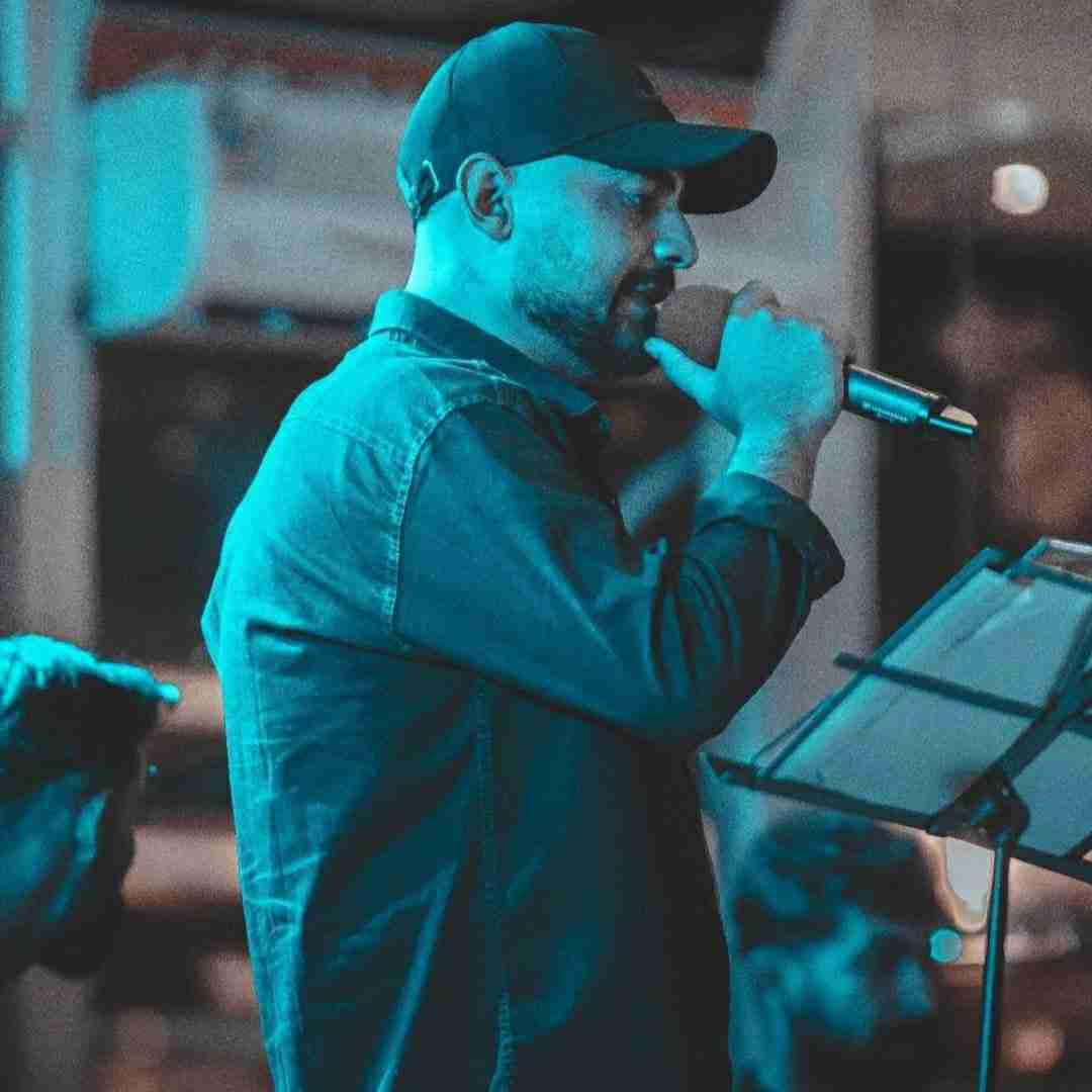 روح الله کرمی امشو دواره هم دلم تنگه سلامتی یارگم