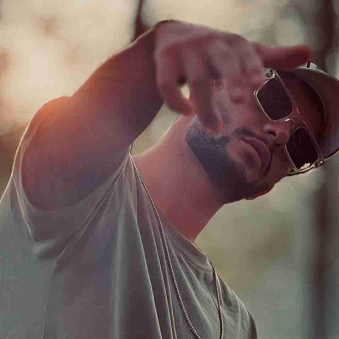 علی حسینی زیر نور ماه