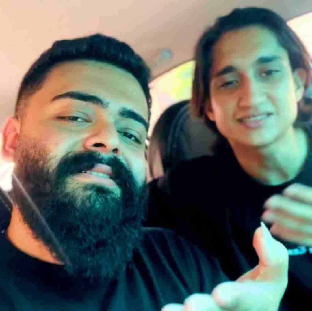 علیراد بی تو یعنی تاریکی به کام عشقو نمیخونی از تو نگام