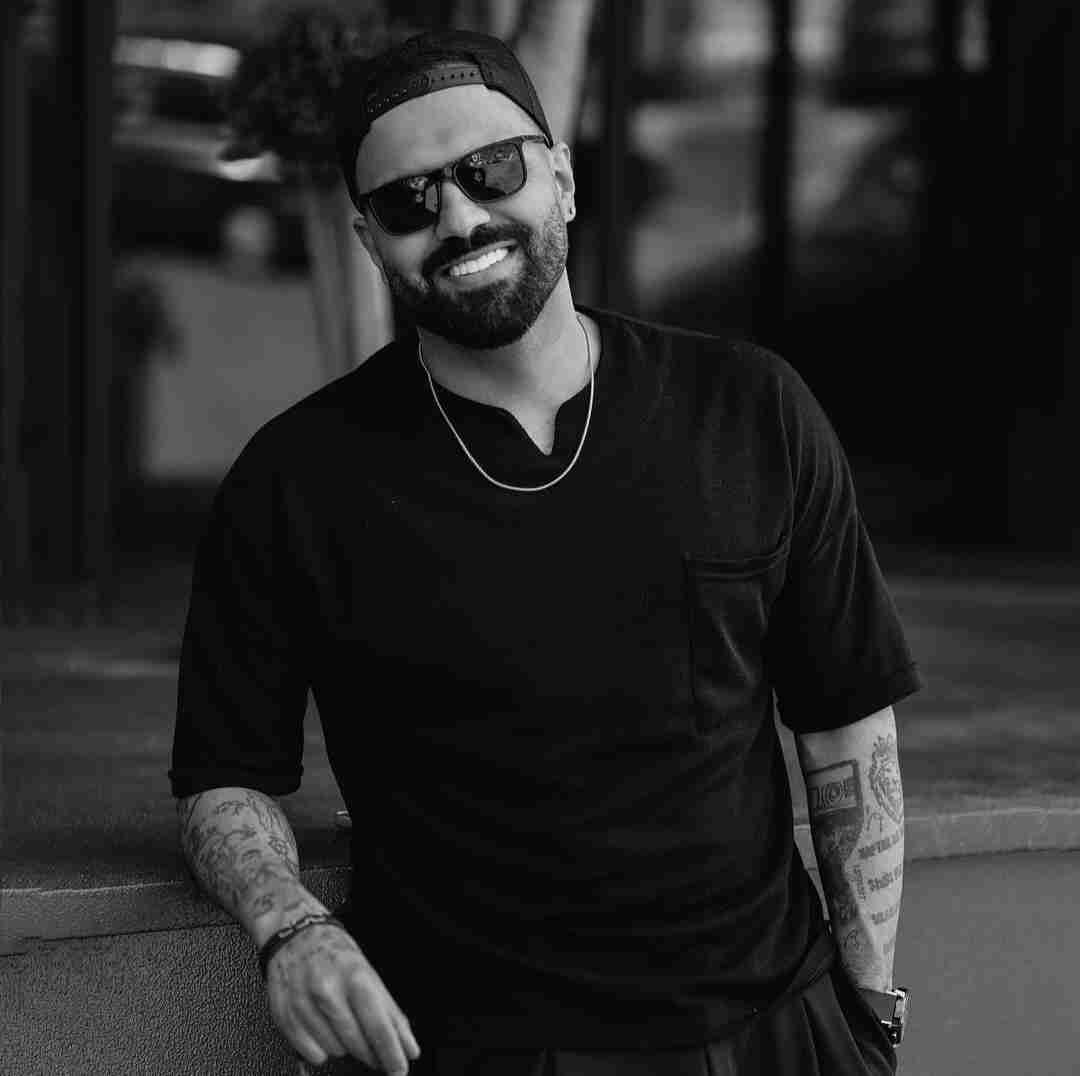 رضا شیری به دلم موند نشد اونی که خواستی شم