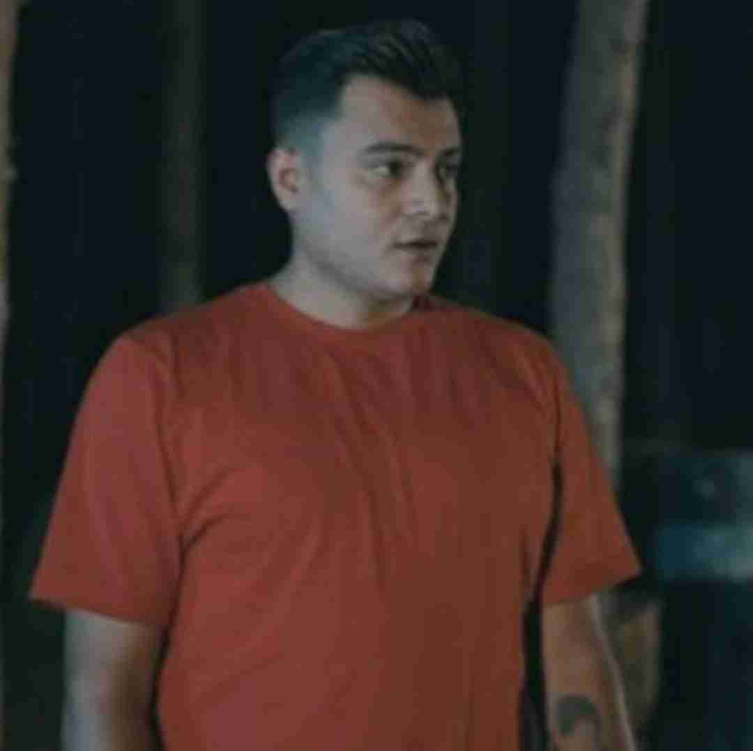 رامین کرمی وناو چویل تو دریای چمان غرق بیه