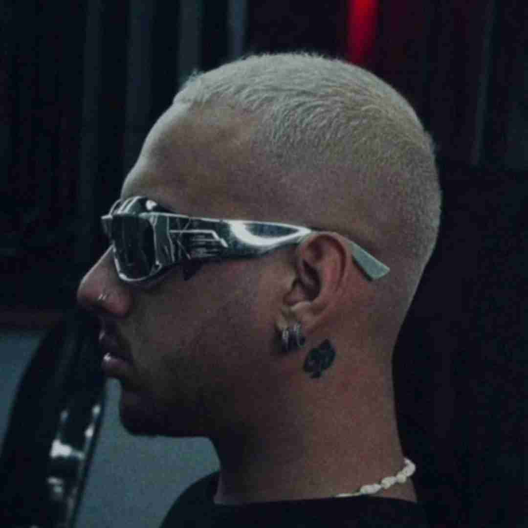 شایان یو داغونم ولی سرپام این خونه باهات خاطرس همه جاش