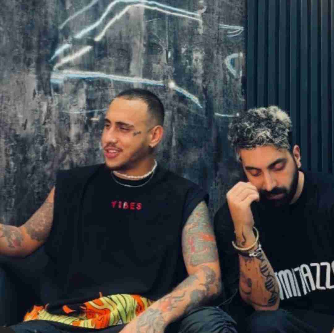 شایان یو عوضی منو با کی اشتباه گرفتی تو کل کهکشون