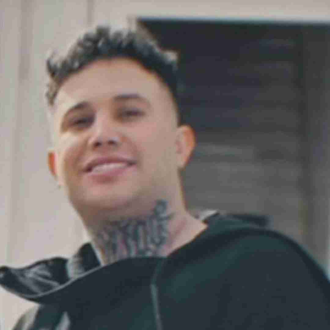 علی احمدیانی گل من بیا گل رز