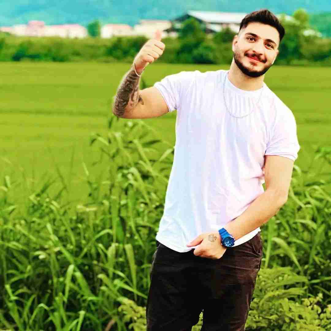 آرمین برمایه آس و پاس