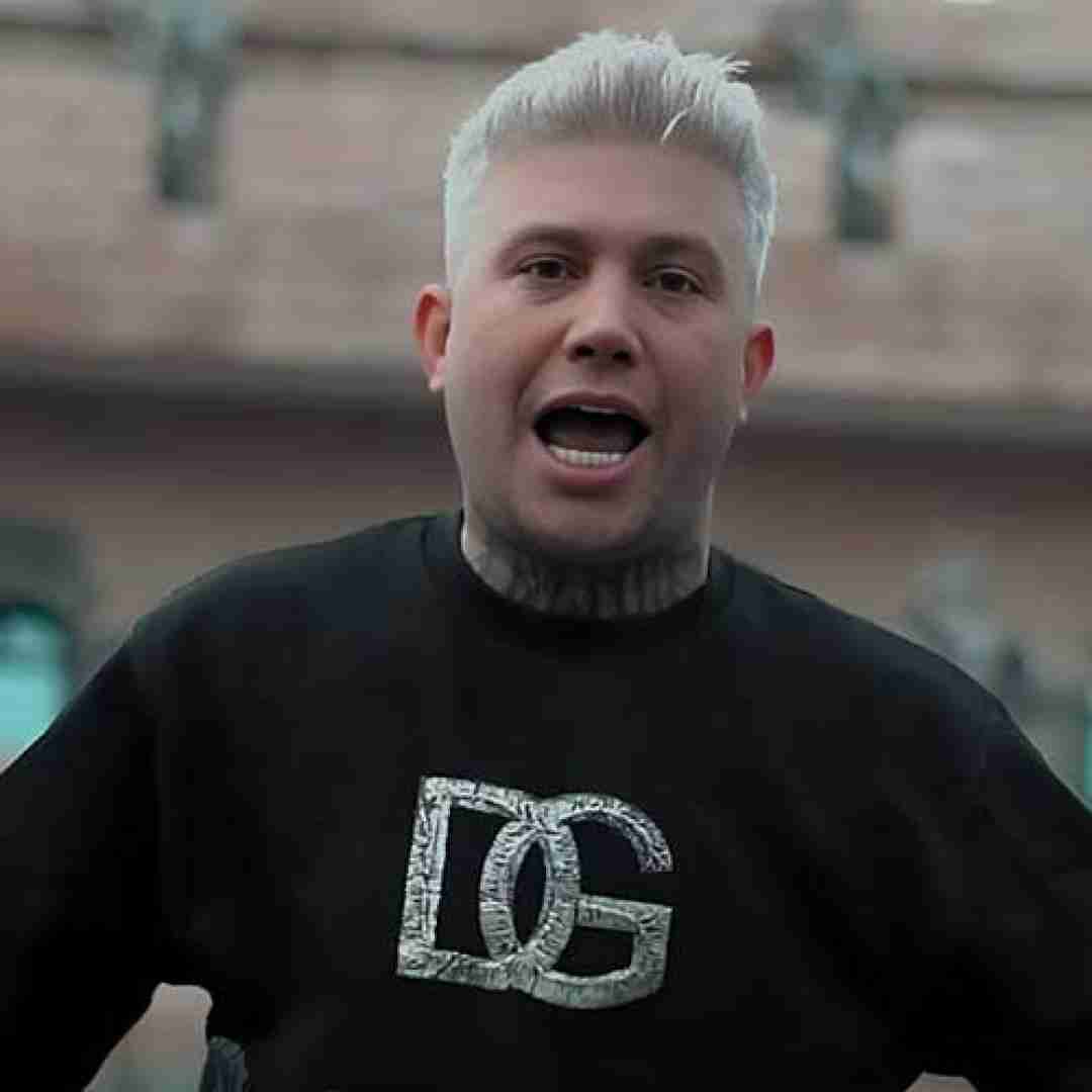 علی احمدیانی زنده خوانی نه دالگ دیرم نه خویشک دلسوز