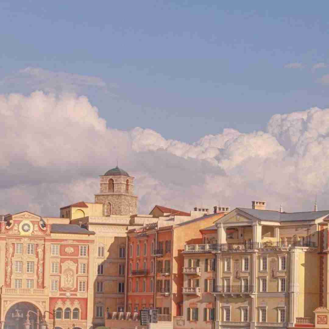  عروسک خوشگل من بشین کنار دل من شب شد لالا کن