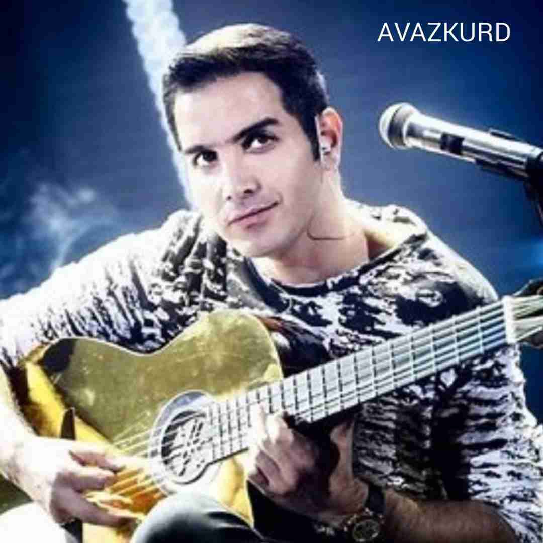 محسن یگانه هی میخوام چیزی نگم منو دیوونم نکن