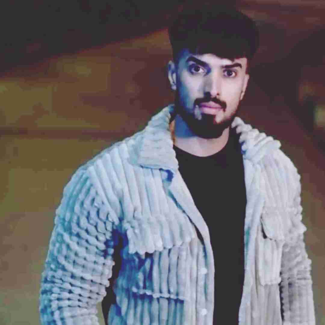 علی رستمیان بی چشم و رو