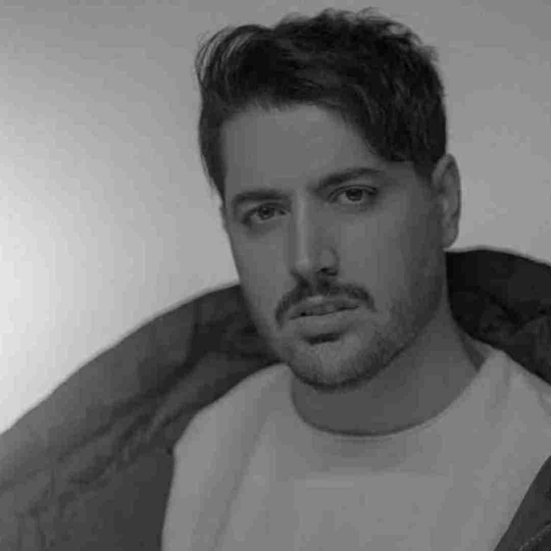 میلاد بابایی چشم سیاه