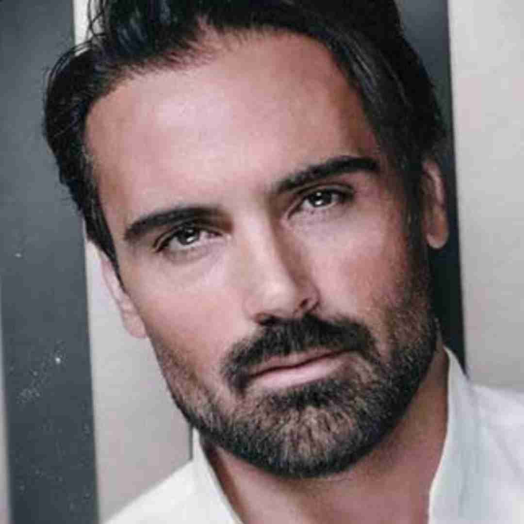 سهراب پاکزاد ﺑﮕﻮ دوﺳﻢ داری ﭼﻨﺘﺎ ﺗﻮ از ﺻﺪﺗﺎ