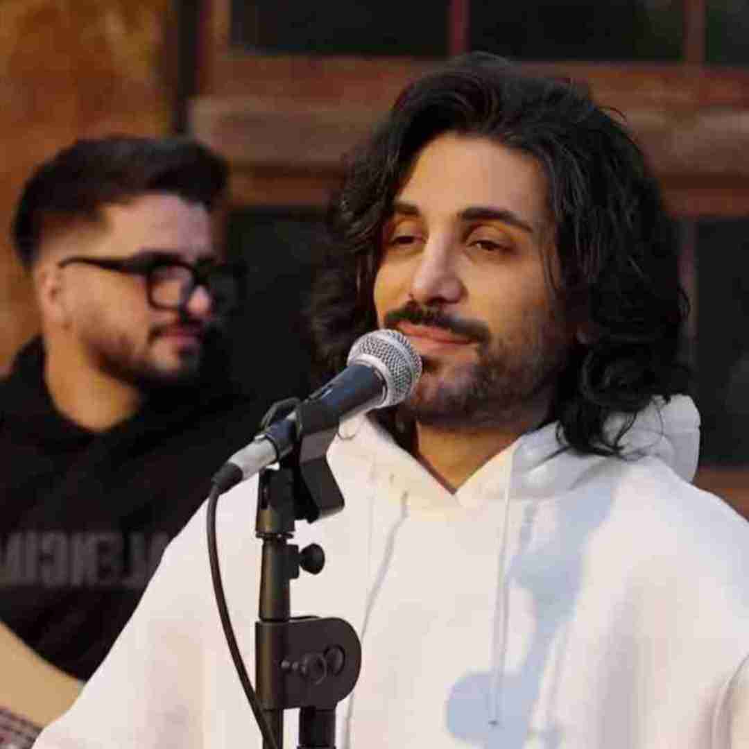 کسری زاهدی همگناه